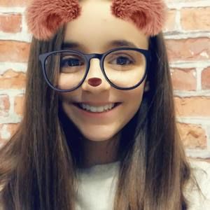 Meet your Posher, Zoe